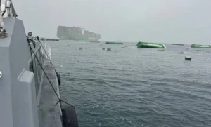 80 container của Evergreen rơi xuống biển ở Nam Mỹ