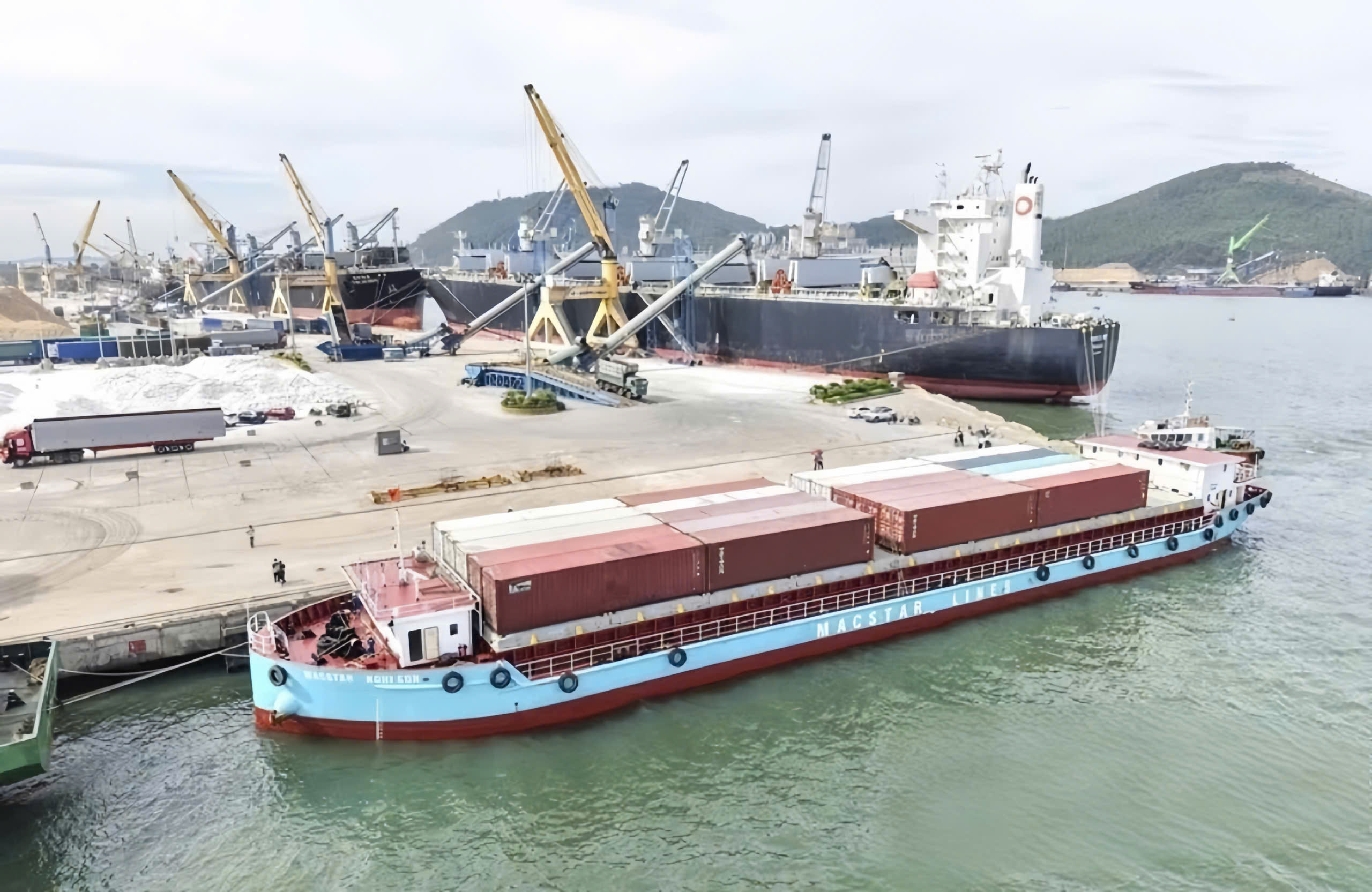 Tuyến vận tải container ven biển Nghi Sơn – Hải Phòng