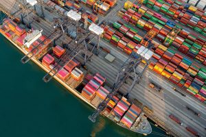 Cảng Yantian đưa vào khai thác thêm hai bến container siêu lớn